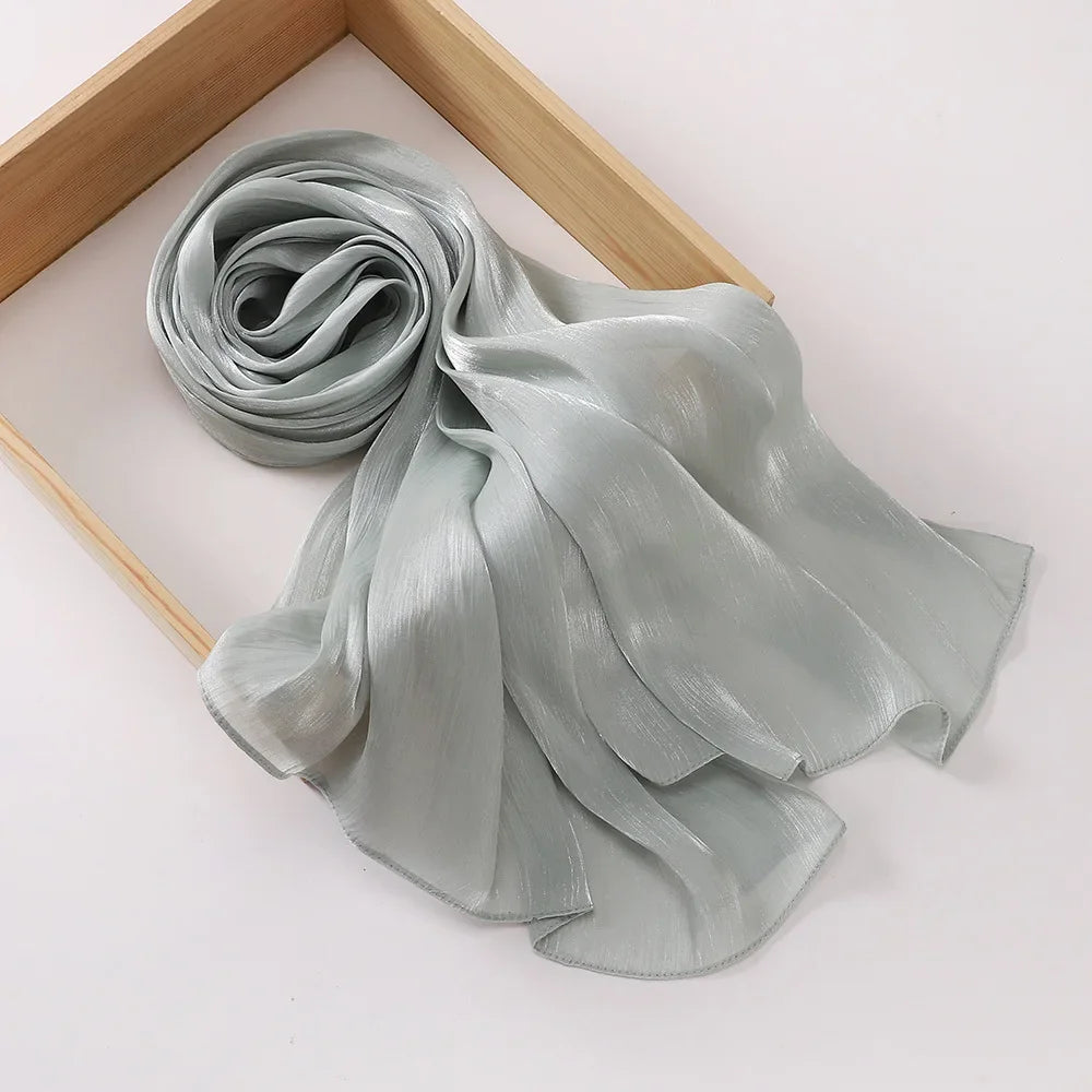Hijab en Soie Médine Brillant – Satiné Élégant | Nura Chic - nura-chic
