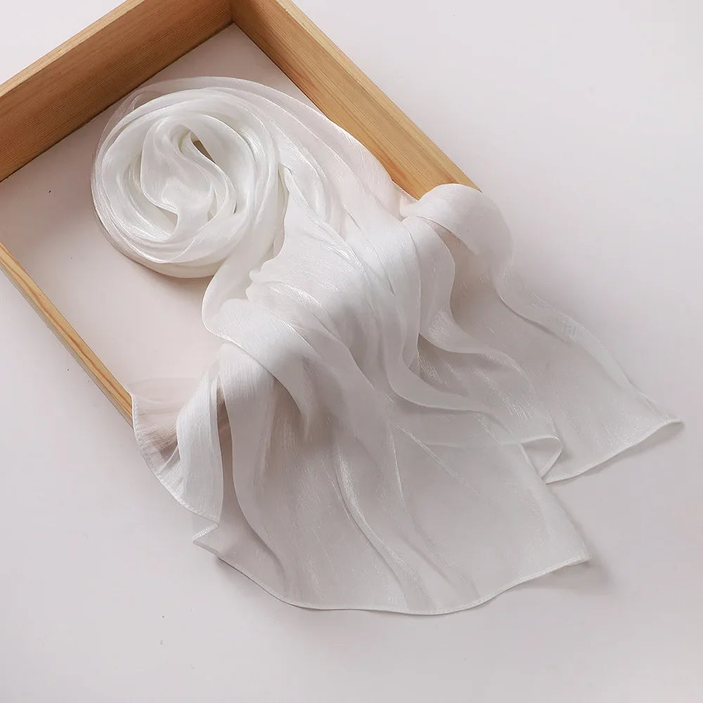 Hijab en Soie Médine Brillant – Satiné Élégant | Nura Chic - nura-chic