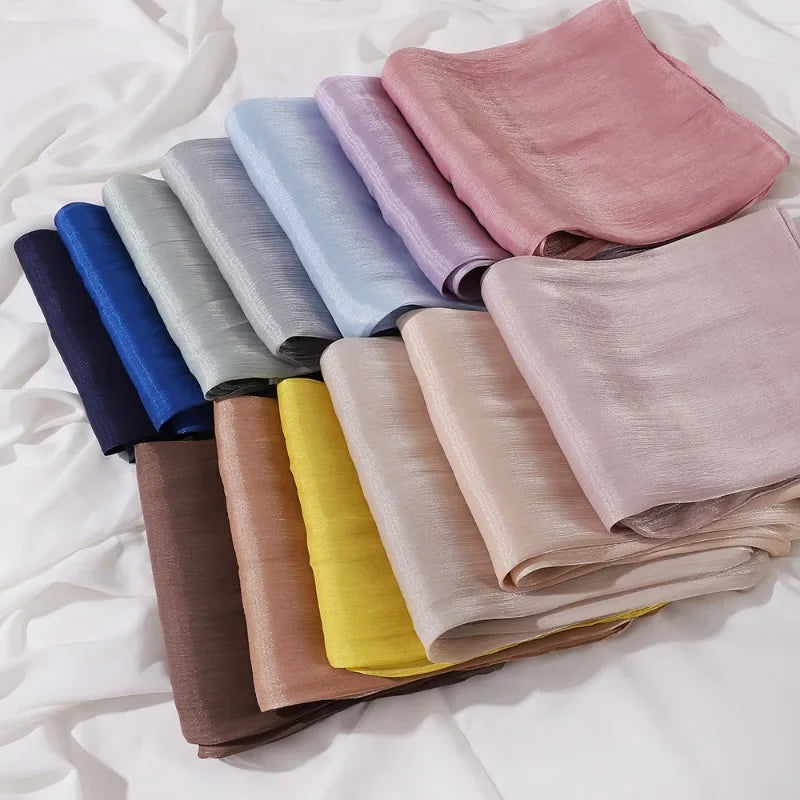 Hijab en Soie Médine Brillant – Satiné Élégant | Nura Chic - nura-chic