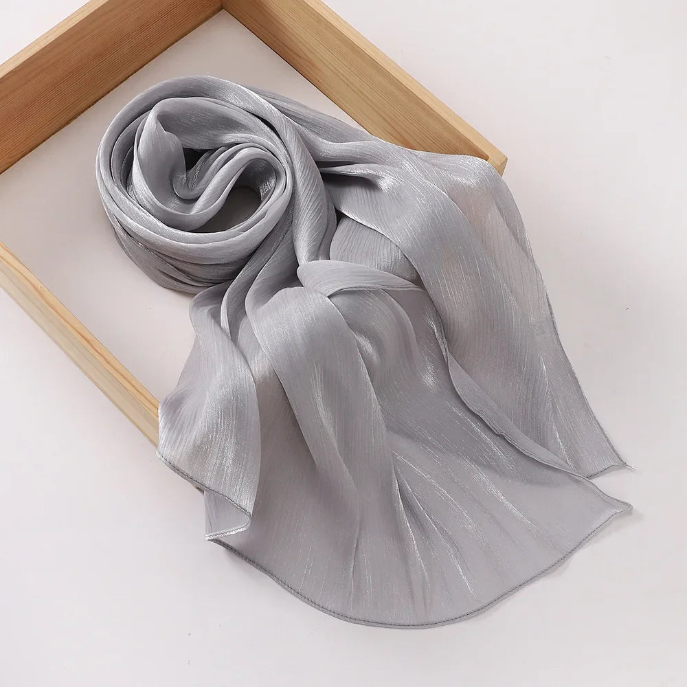 Hijab en Soie Médine Brillant – Satiné Élégant | Nura Chic - nura-chic
