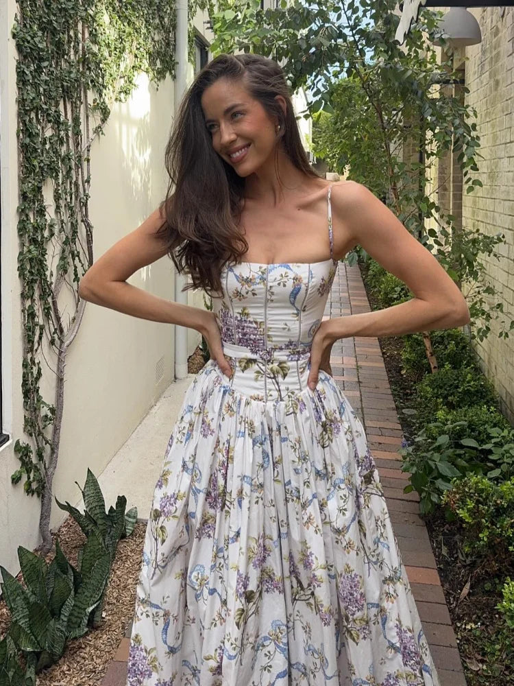 Robe Femme Élégante à Fines Bretelles Imprimé Fleuri Dos Nu Été 2025 - nura-chic