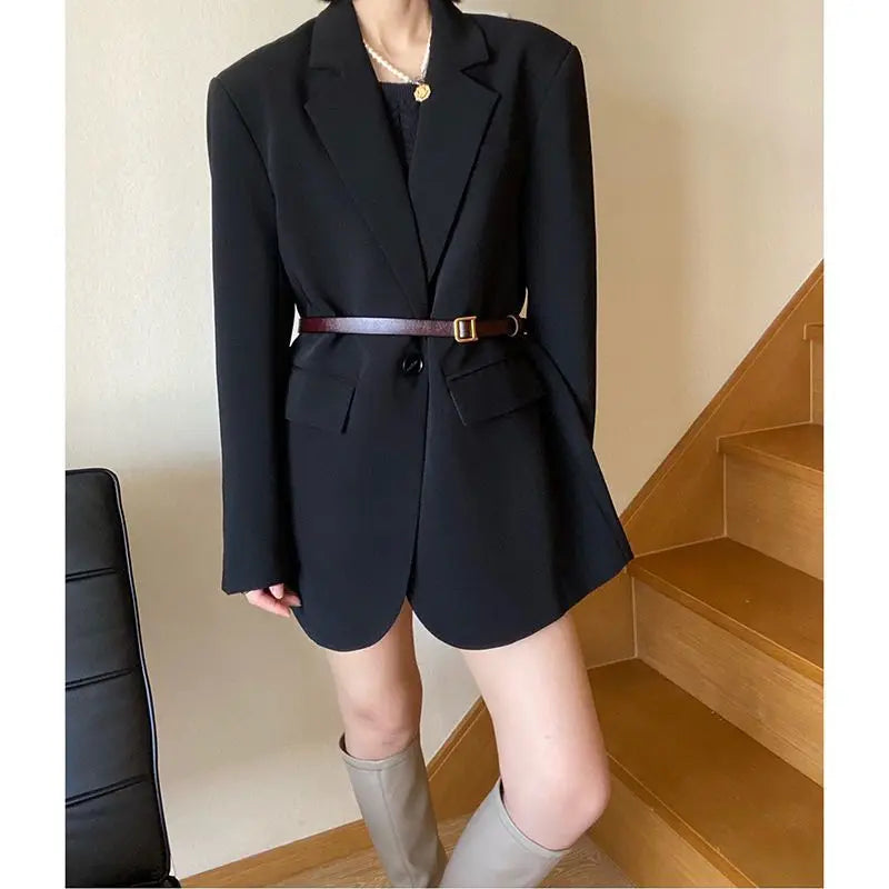 Blazer noir oversize femme – Veste chic coupe longue et décontractée - nura-chic