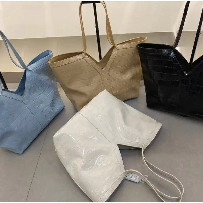 Sac Cabas Luxe Grand Format – Cuir Véritable Croco , Élégant | Nura Chic